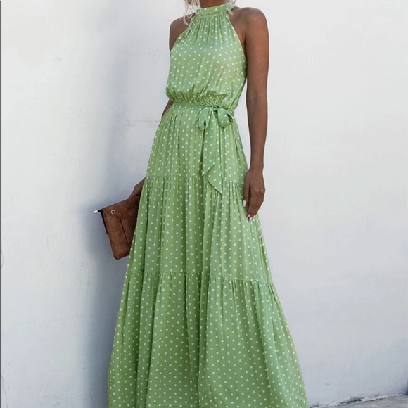 Halter maxi Dress - Picture 4 of 8